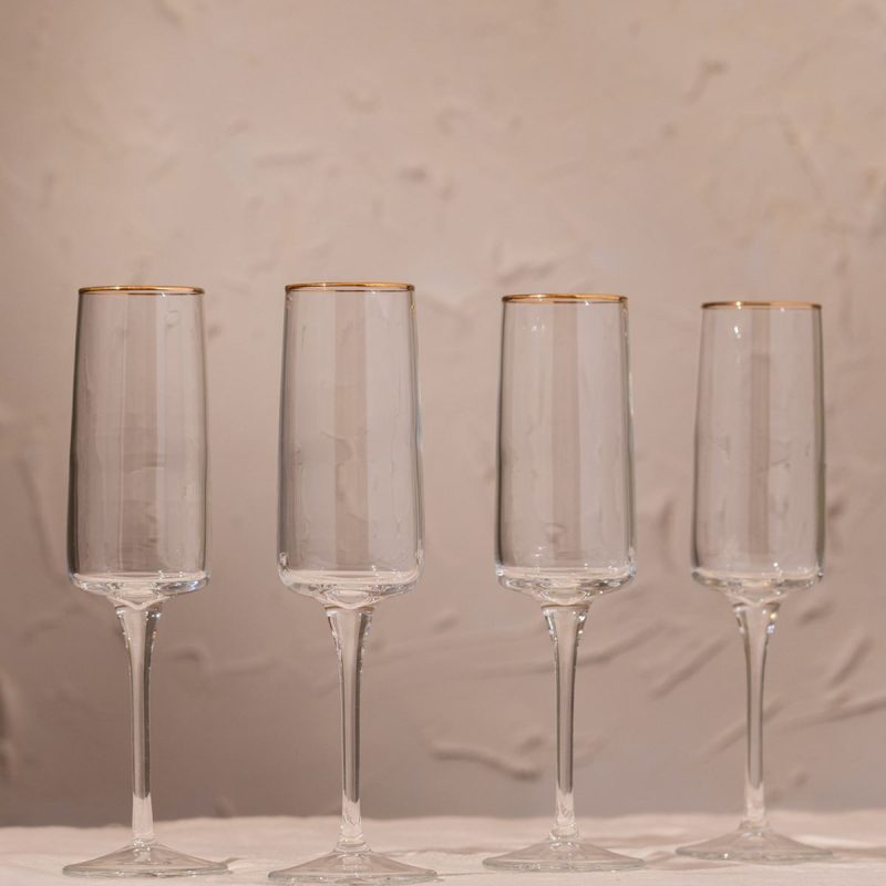 Bliss 190 – Стаклен комплет (4 парчиња)