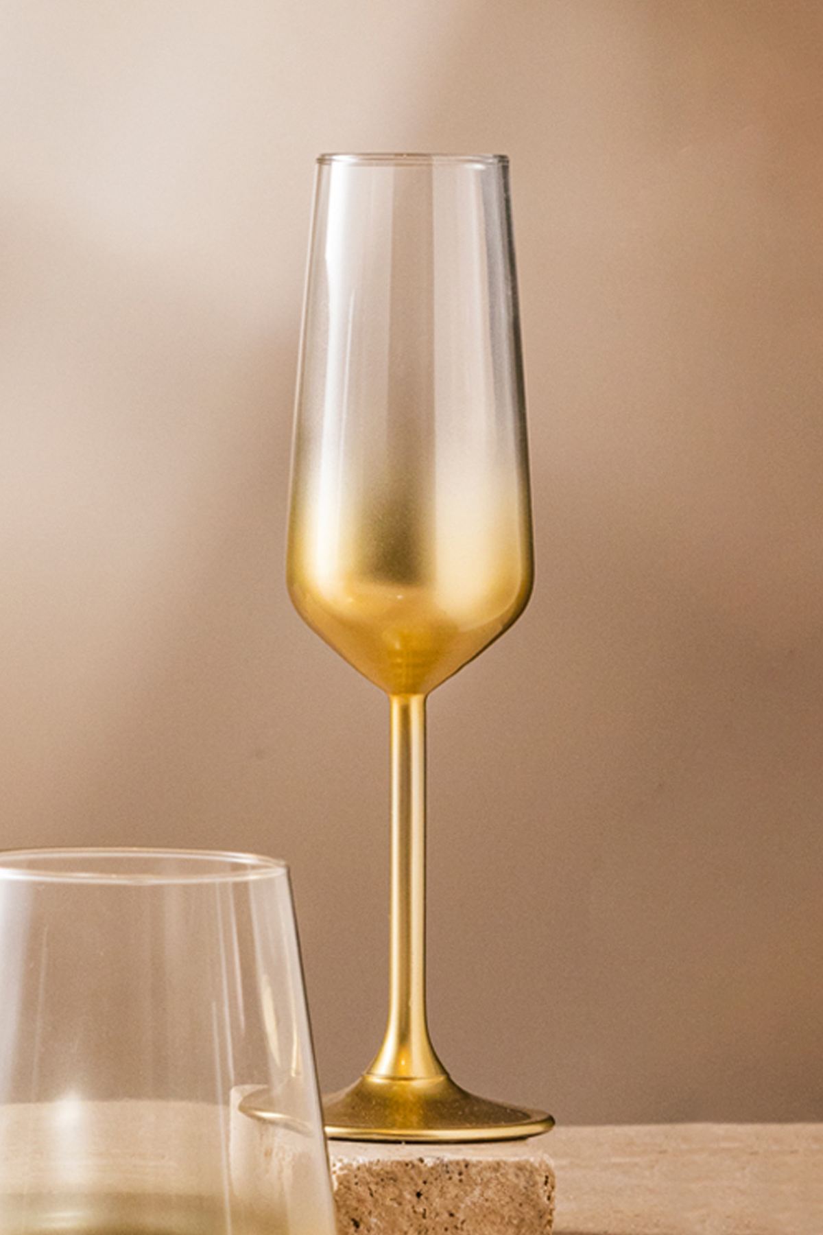 127RKL113320-201.jpg Glow 195 – Стаклен комплет (2 парчиња) - Image 1