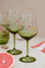 Jardin 490 – Стаклен комплет (4 парчиња)