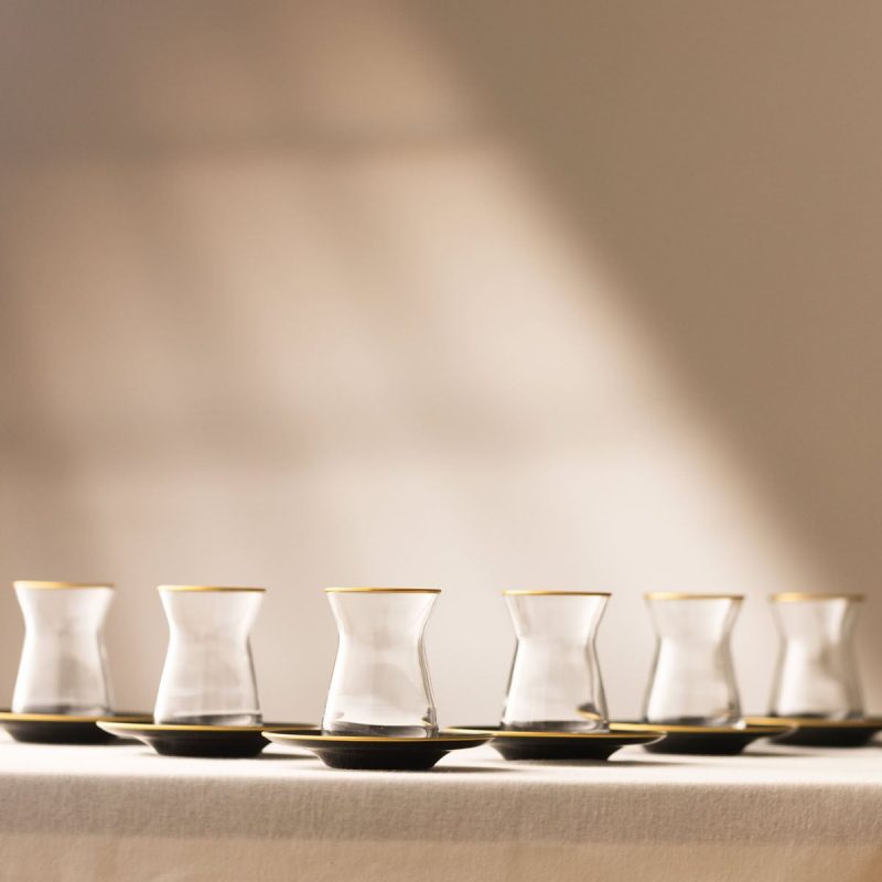 Black – Комплет чаши за чај (12 парчиња)