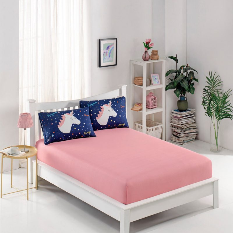 Magic Unicorn – Сет од единечен чаршав со наплака за перница