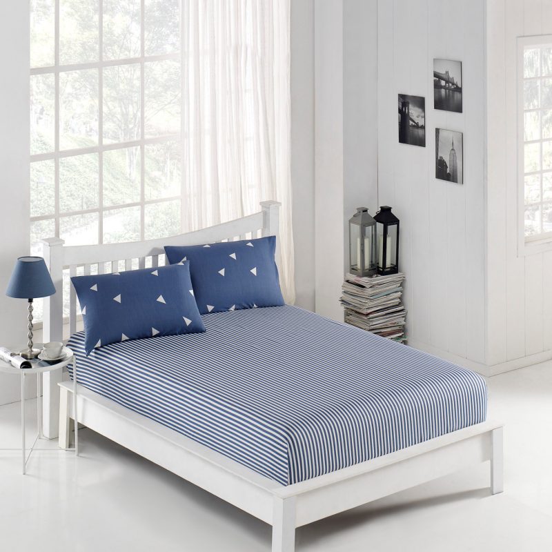 Üçgen – Сет од дупли чаршав(160*200*20) со навлаки за перници