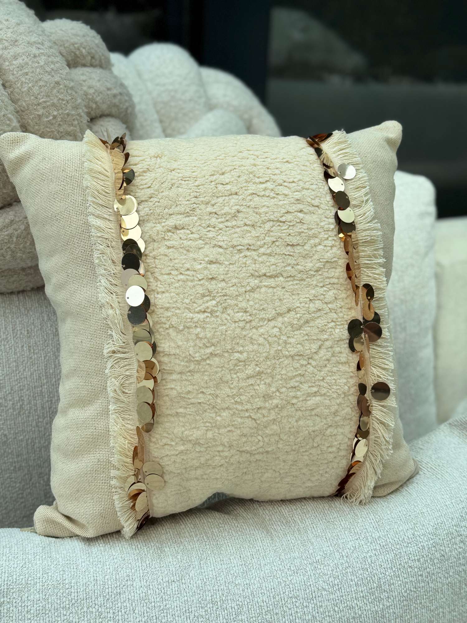 150CRG115320-201.jpg KET009 – Навлака за перница - Image 1