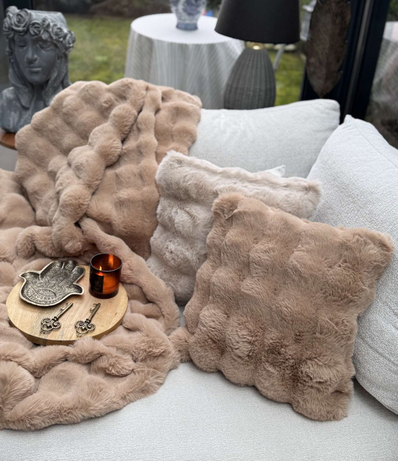 Bubble 43 - Brown – Навлака за перница - Image 3