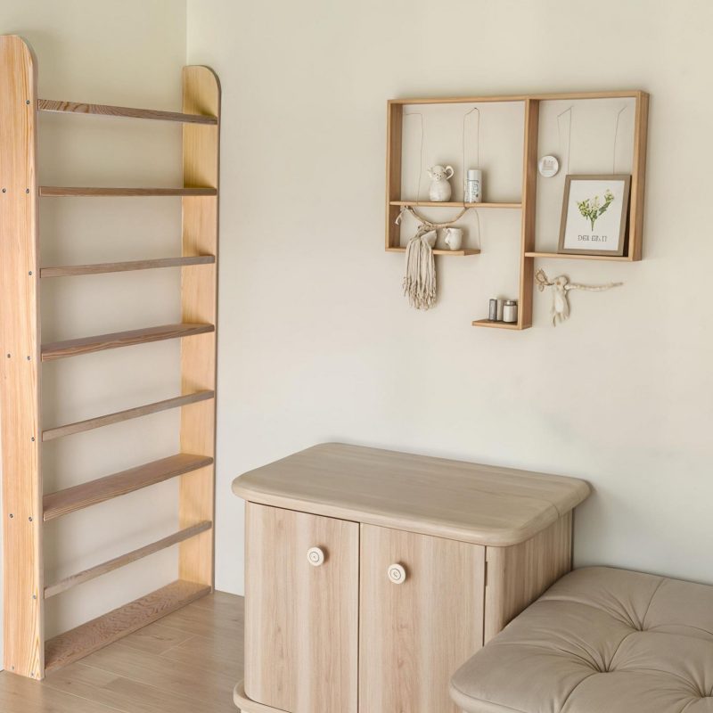 BLTYZ-AKTV033 – Полица за книги