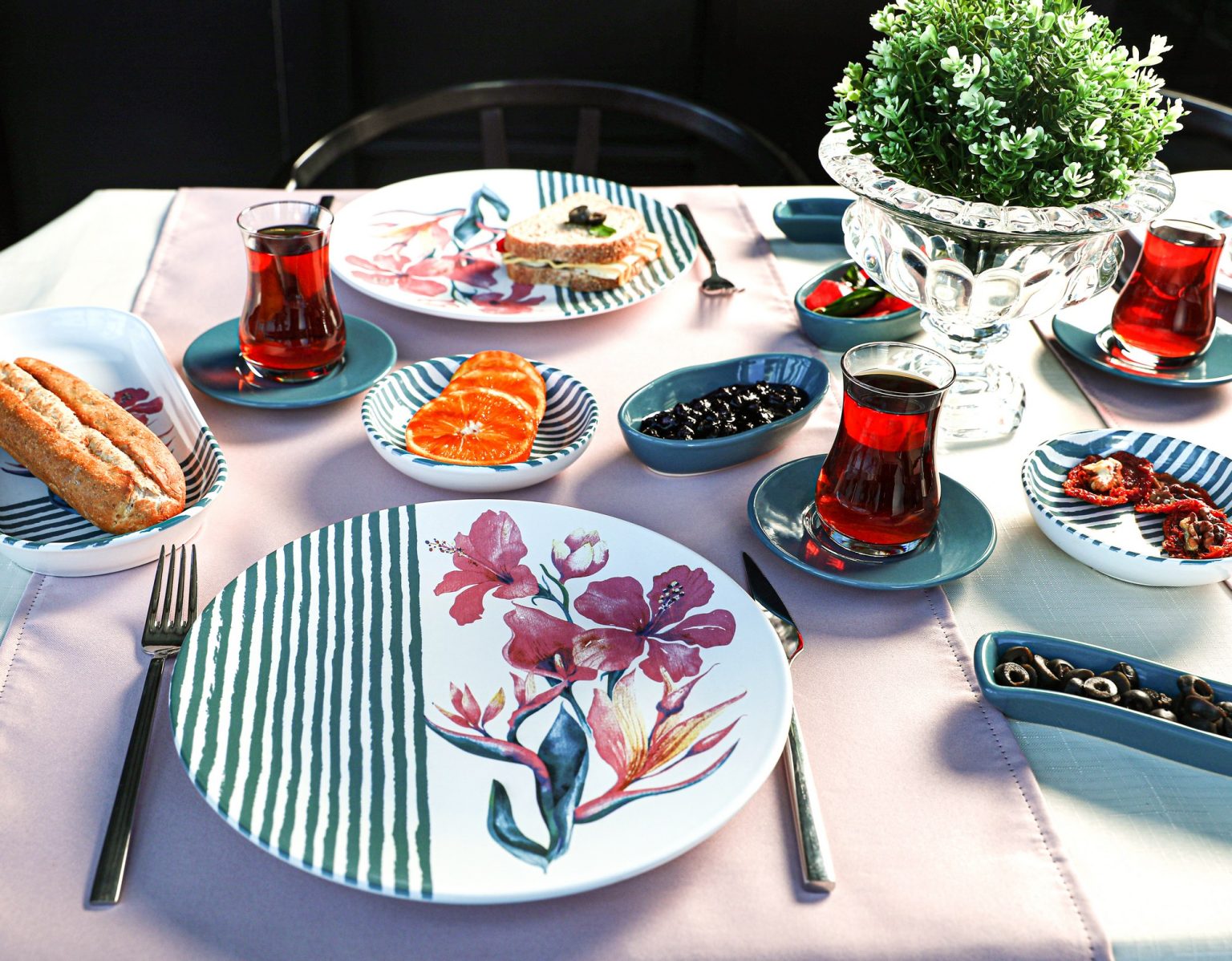 X0001331000000000000000000 – Комплет за појадок (28 парчиња) - Image 13