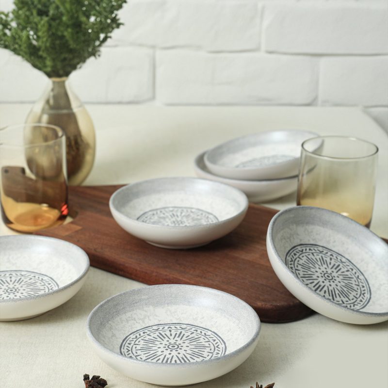 X0001533600000000000000000 – Комплет чинии за сос (6 парчиња)