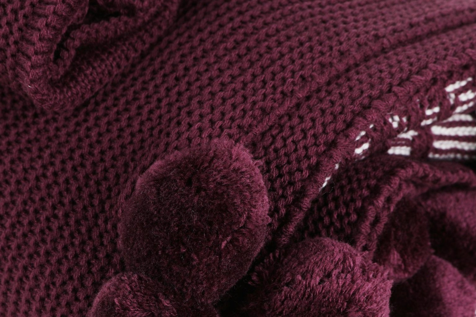 Ponpon Tree - Claret Red – Комплет за едно трико ќебе - Image 3