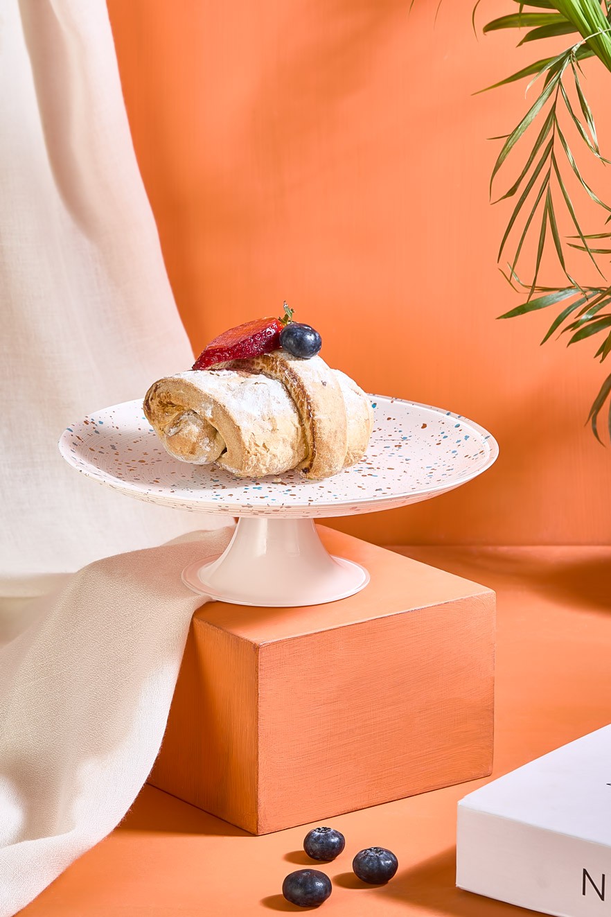 337GLZ120320-201.jpg Punti 21 - White – Чинија за сервирање торта - Image 1