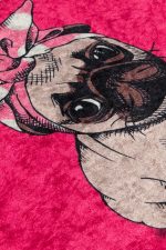 Pink Pug Djt – Нелизгачки теписон за бања - Image 4