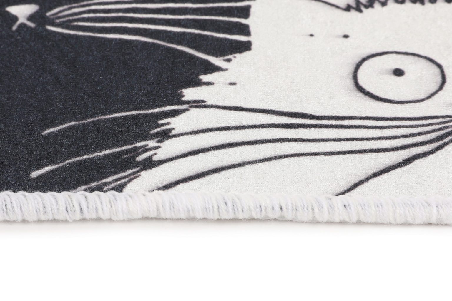 White Cats Djt – Нелизгачки теписон за бања - Image 7