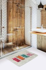 Baby Cats (40 x 60) – Нелизгачки теписон за бања