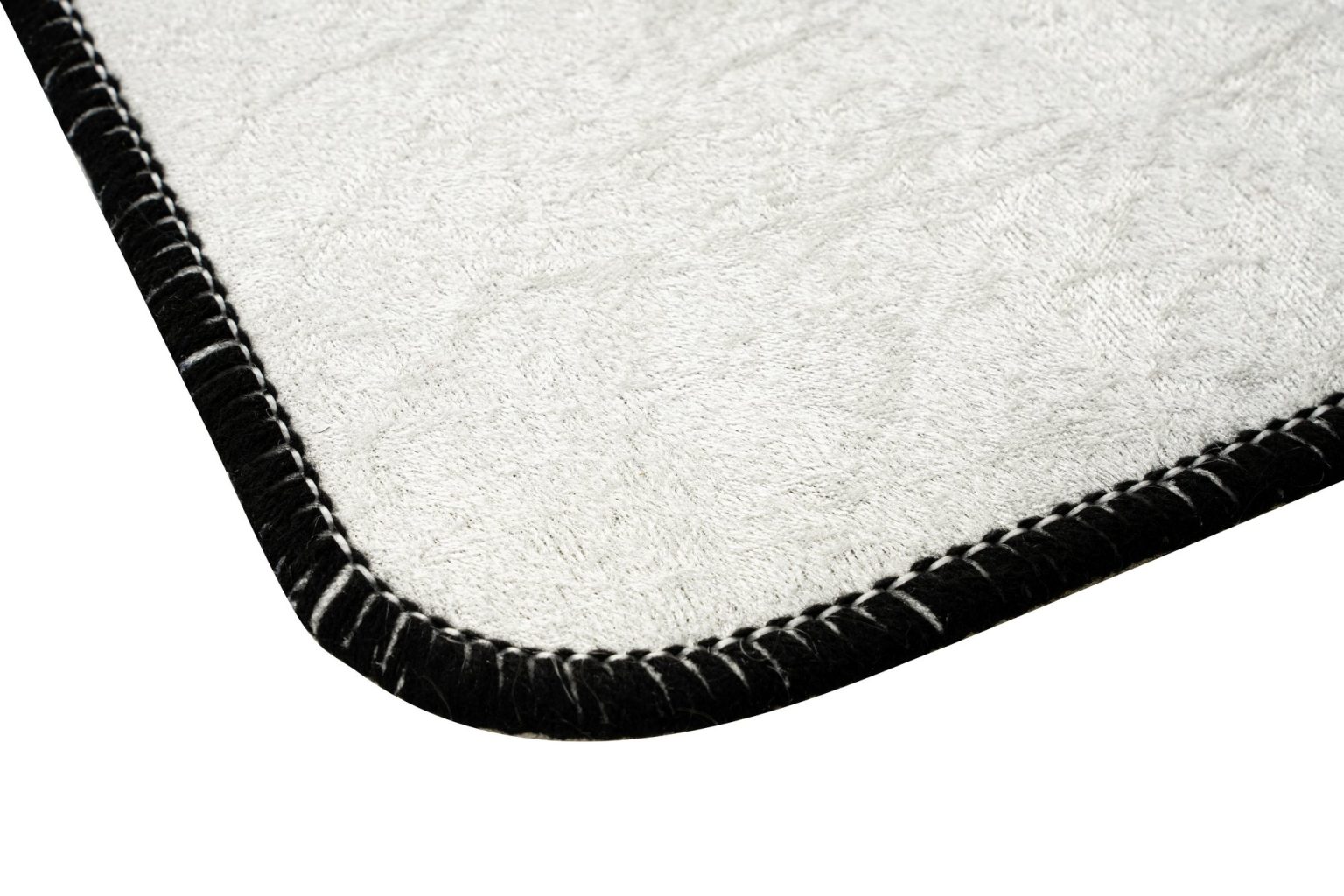 Little Cats (40 X 60) – Нелизгачки теписон за бања - Image 2