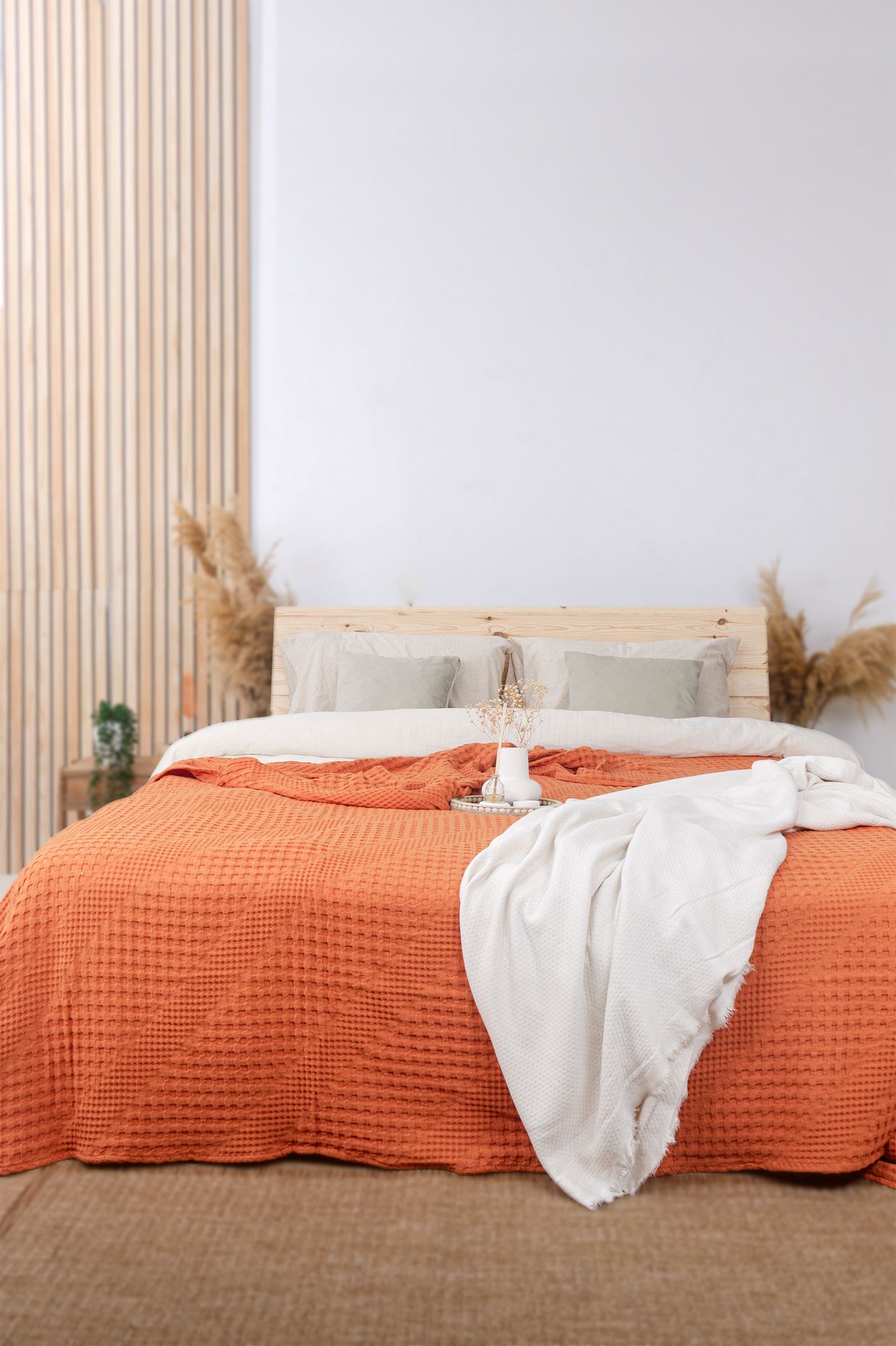 372VDN210820-201.jpg Joanna - Orange – Кралски Прекривач - Image 1