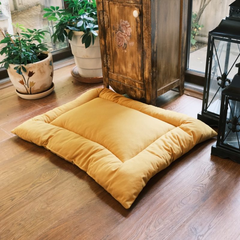 Yui - Mustard – Кревет за миленичиња