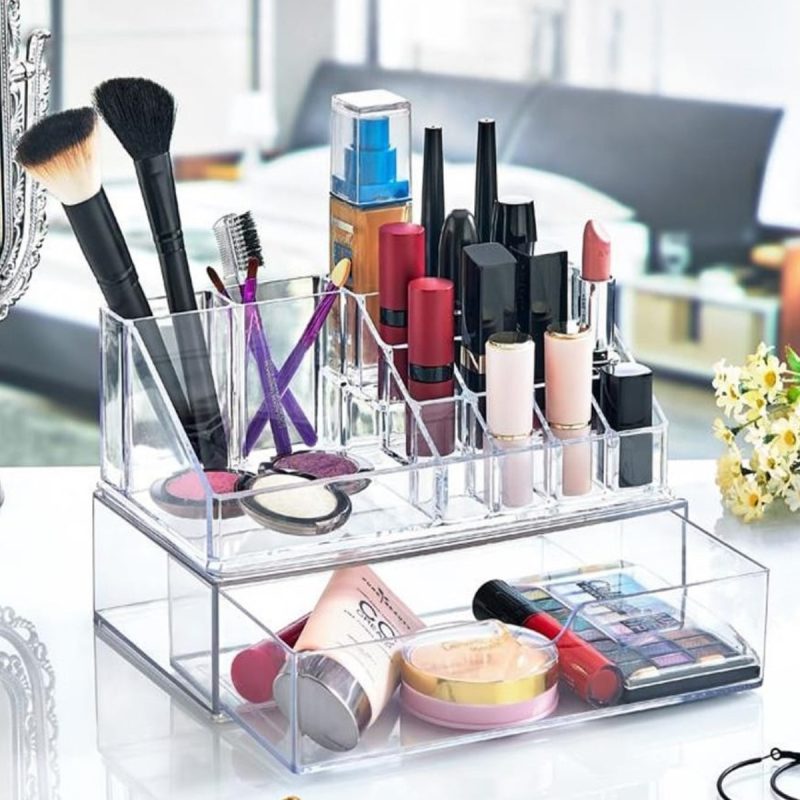 FT - 005 – Организатор на шминка