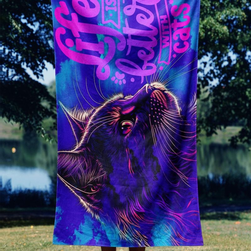 Life With Cats 70 – Пешкир за плажа