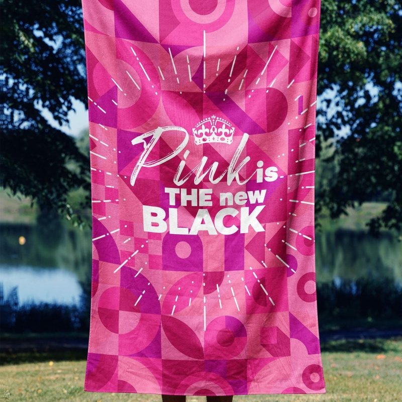 Pink is The New Black 70 – Пешкир за плажа