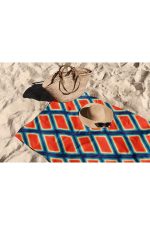 Red Boxes 70 – Пешкир за плажа - Image 3