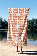 Flying Academi 90 – Пешкир за плажа - Image 3