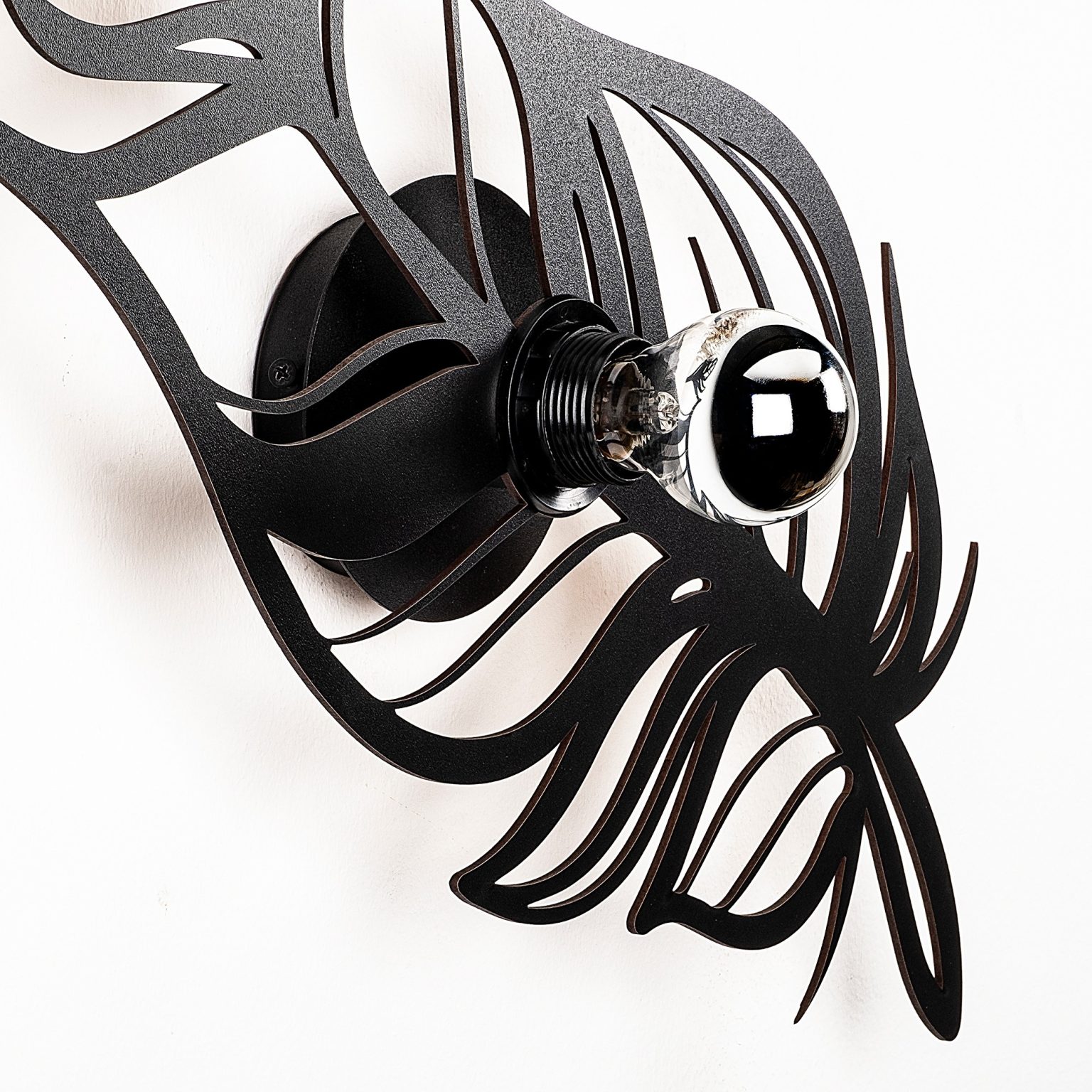 W-030 – Ѕидна светилка - Image 4