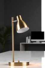 8891-2 – Светилка за маса