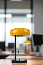 8896-2 – Светилка за маса