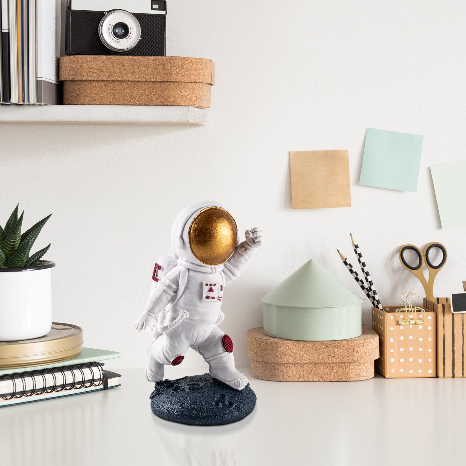 Yak-047 – Декоративен објект - Image 2