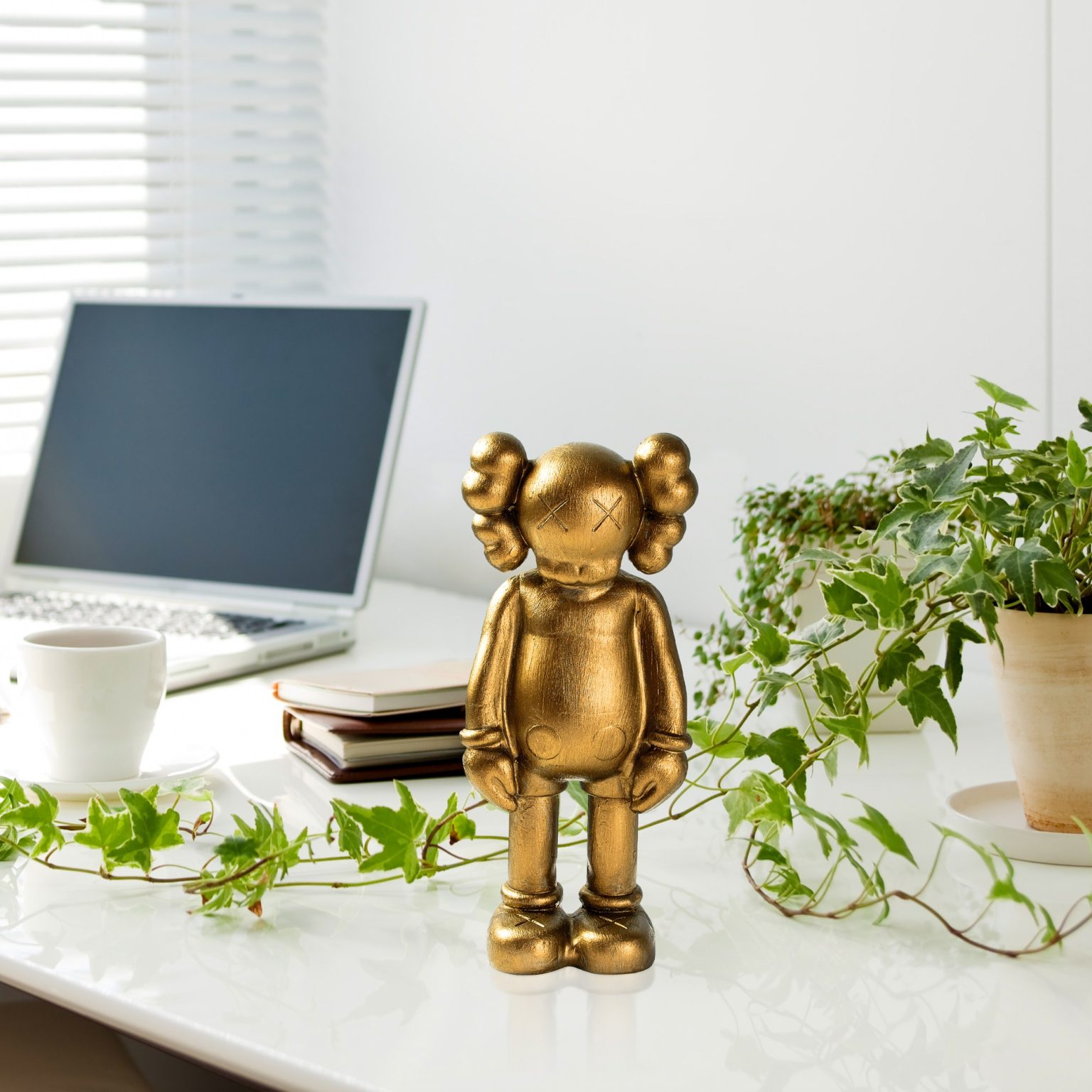 Yak-051 – Декоративен објект - Image 2