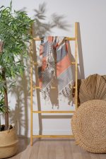 P46 – Фута (пешкир за плажа)