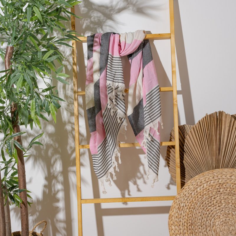 P47 – Фута (пешкир за плажа)