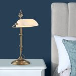 ML-9063-White – Светилка за маса