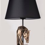 HM161 – Светилка за маса