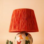 YL517 – Светилка за маса