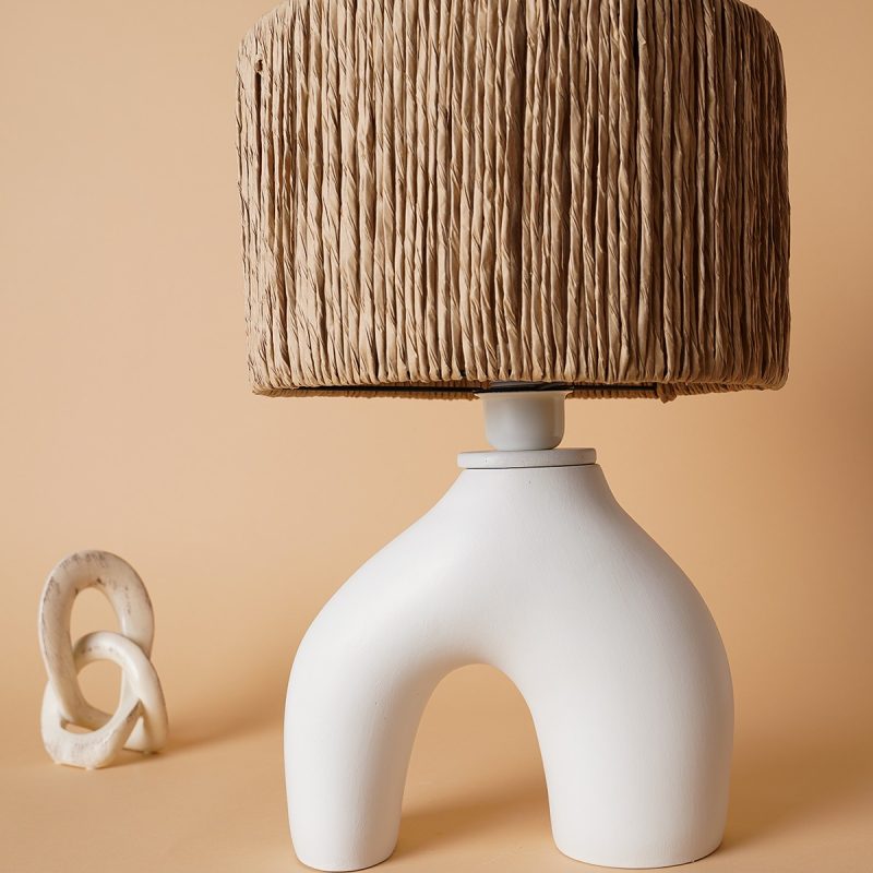 YL591 – Светилка за маса