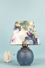 BK064 – Светилка за маса