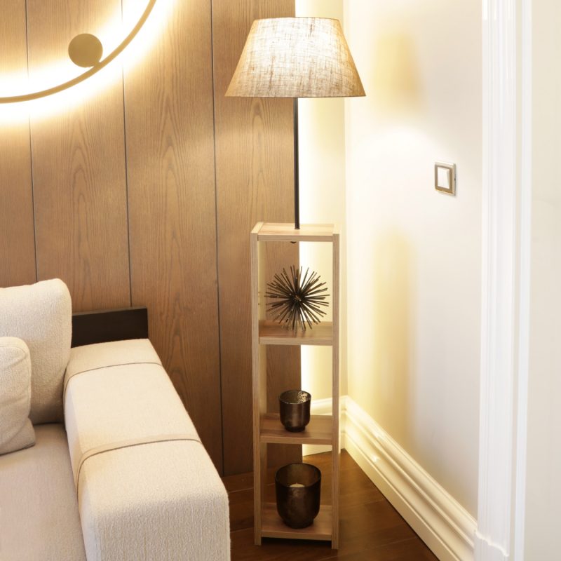 AYD-3148 – Дрвена подна ламба