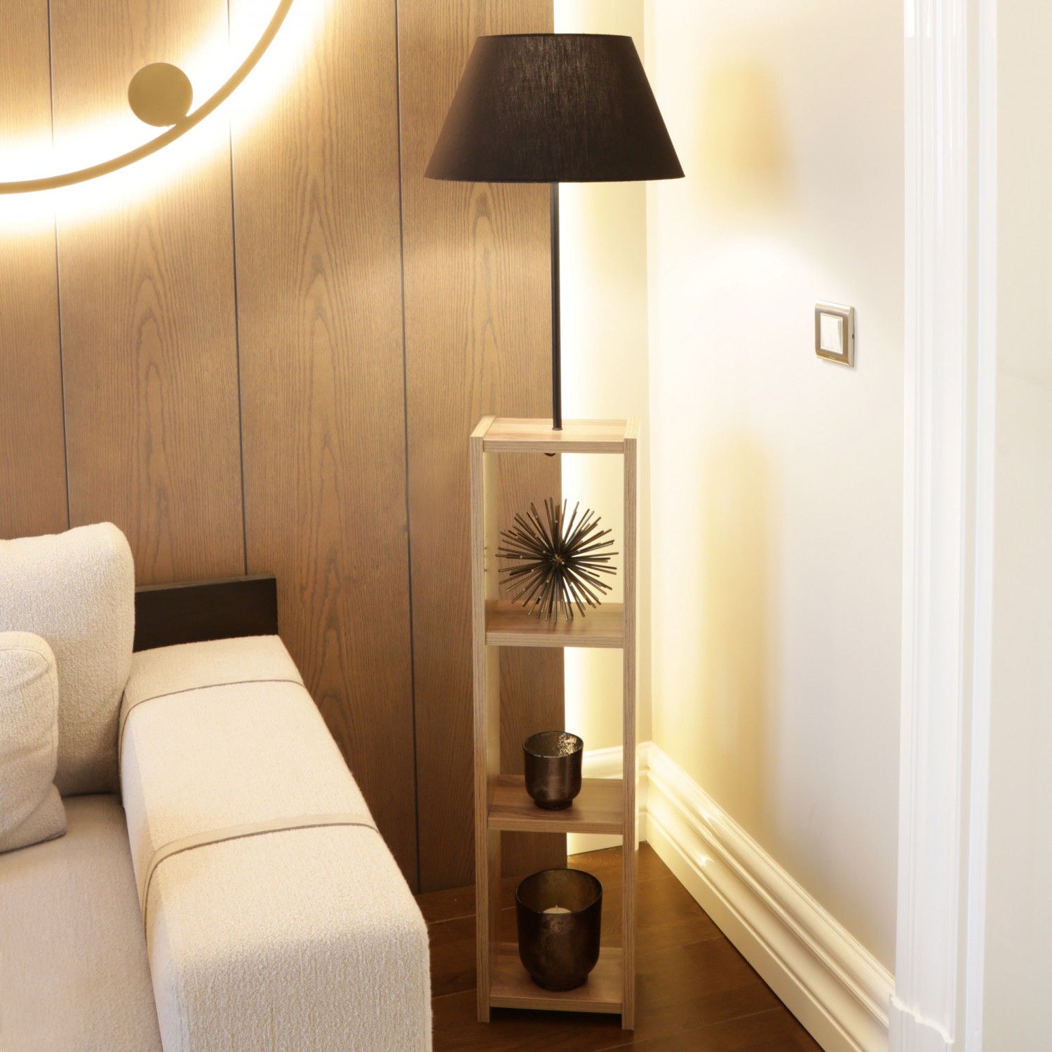 780SGN261520-201.jpg AYD-3153 – Дрвена подна ламба - Image 1