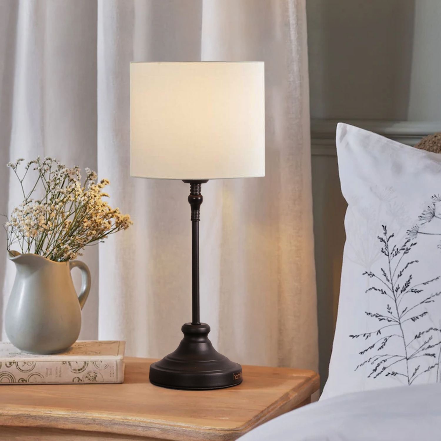 780SGN477020-201.jpg 241933 – Светилка за маса - Image 1