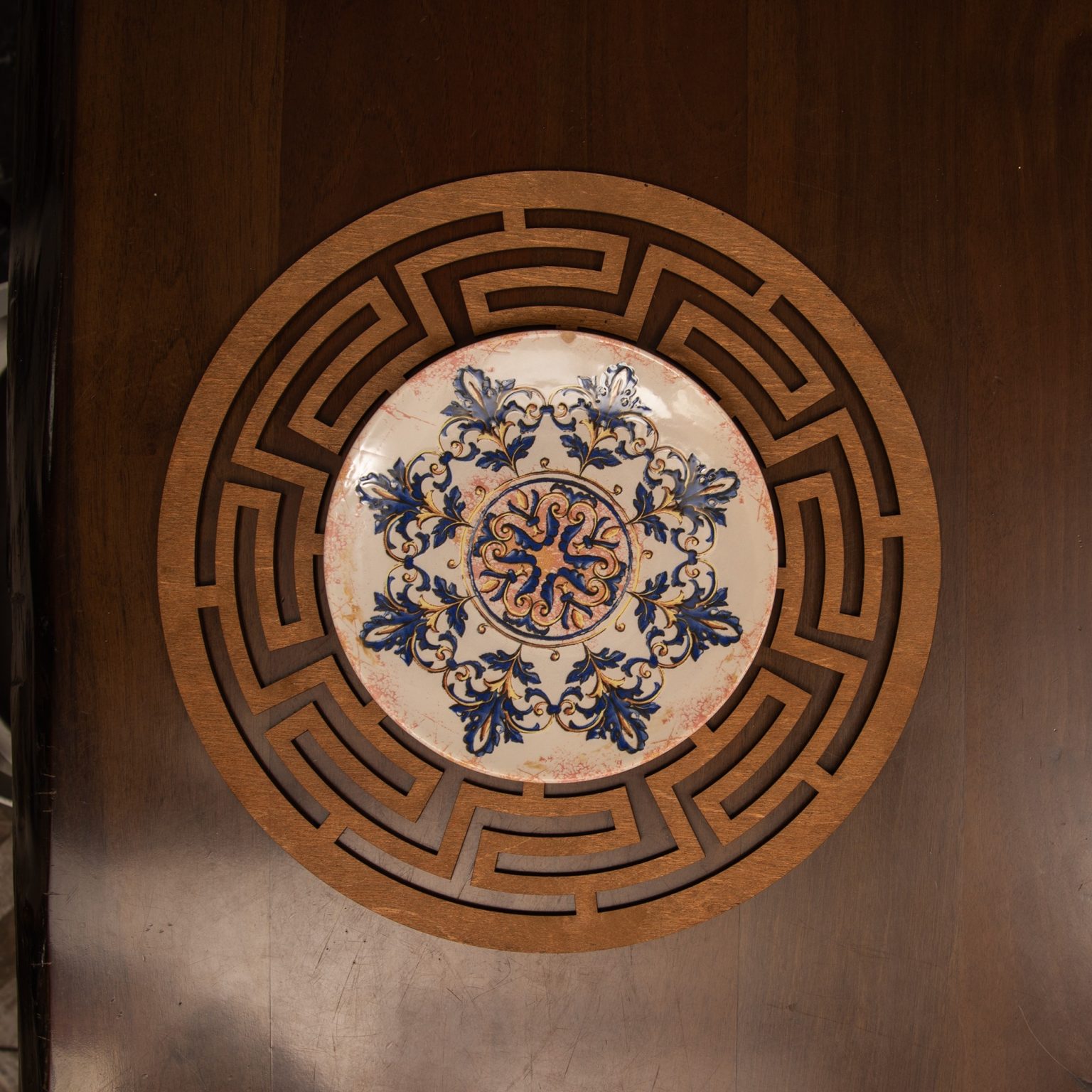 Labyrinth - Walnut – Дрвен сет на подлога за маса (4 парчиња) - Image 3