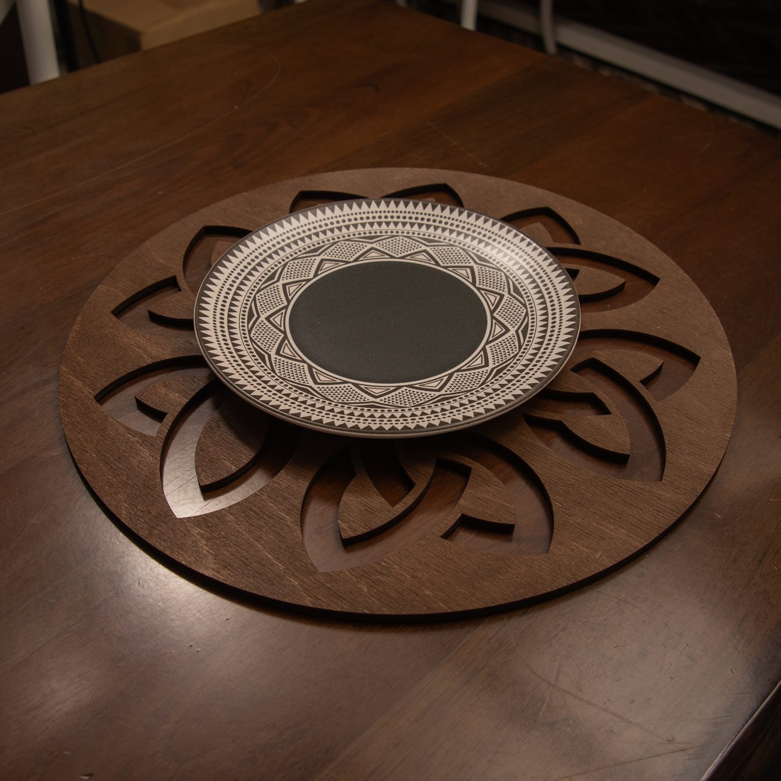 Lugh - Wenge – Дрвен сет на подлога за маса (4 парчиња) - Image 2