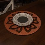 Lugh - Rose – Дрвен сет на подлога за маса (4 парчиња) - Image 2