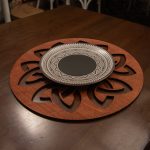 Lugh - Rose – Дрвен сет на подлога за маса (4 парчиња) - Image 4