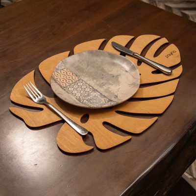 Monstera - Honey – Дрвен сет на подлога за маса (4 парчиња)