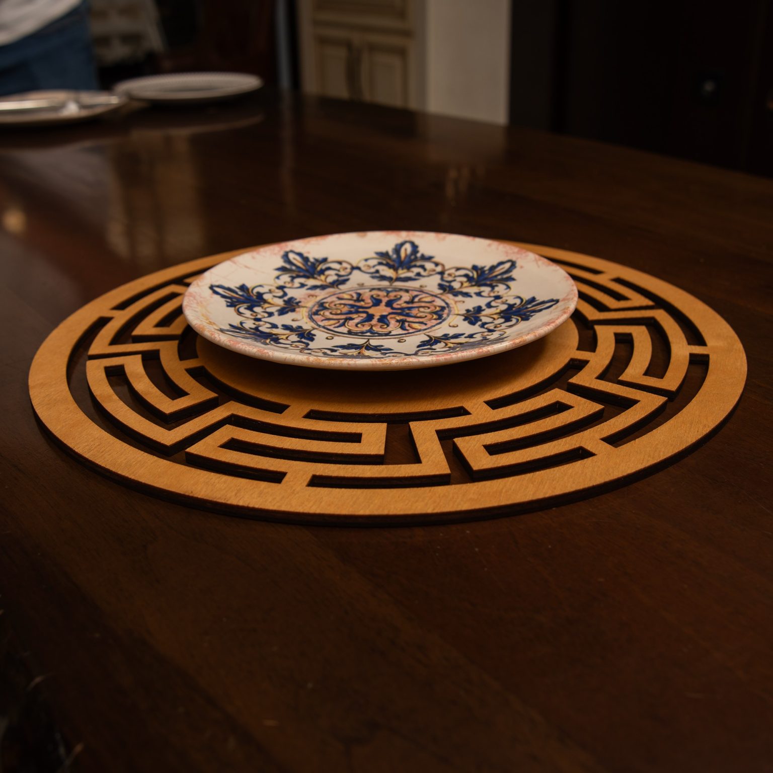 Labyrinth - Honey – Дрвен сет на подлога за маса (6 парчиња) - Image 4