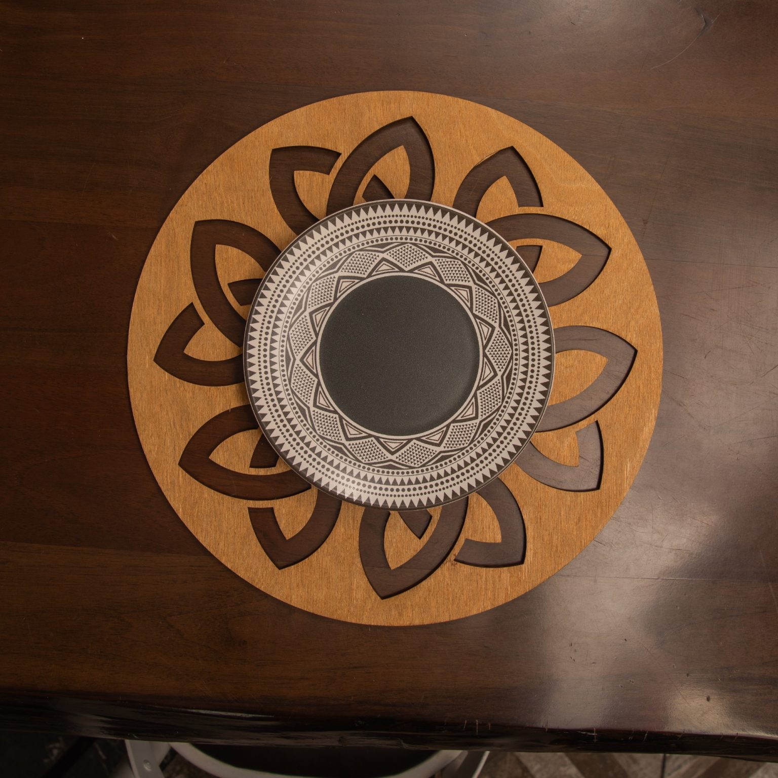 Lugh - Honey – Дрвен сет на подлога за маса (6 парчиња) - Image 3