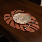 Monstera - Rose – Дрвен сет на подлога за маса (6 парчиња) - Image 2