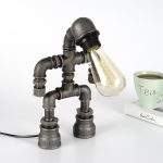 Pp083 – Светилка за маса