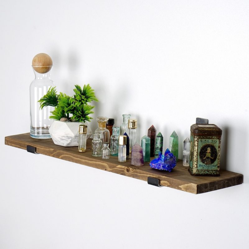 Lam010 – Декоративна дрвена ѕидна полица