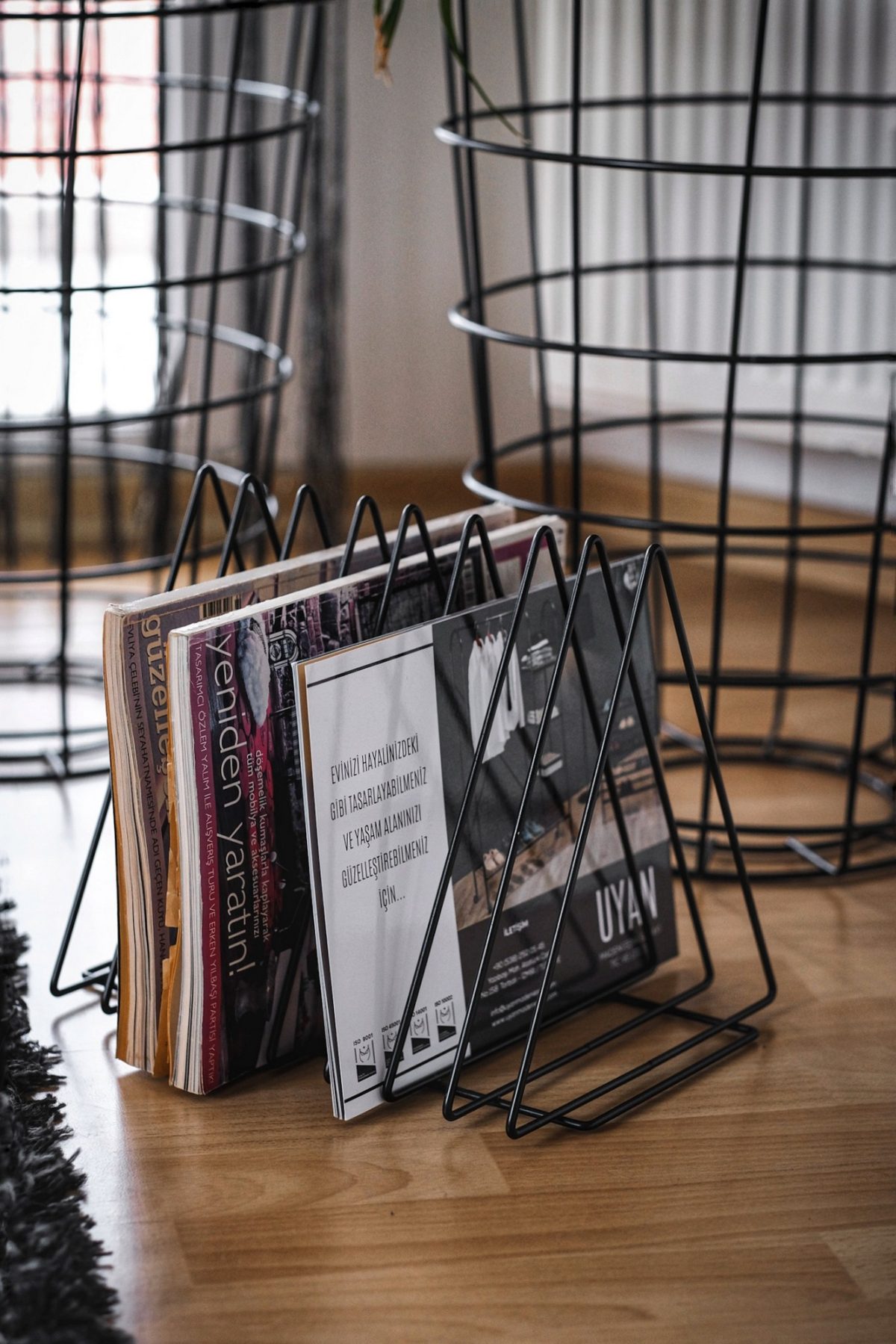 Alvin – Држач на списанија - Image 3